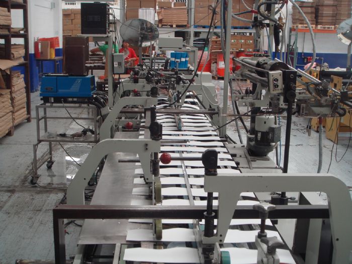 MAQUINA PEGADORA JAGENBERG DIANA 70